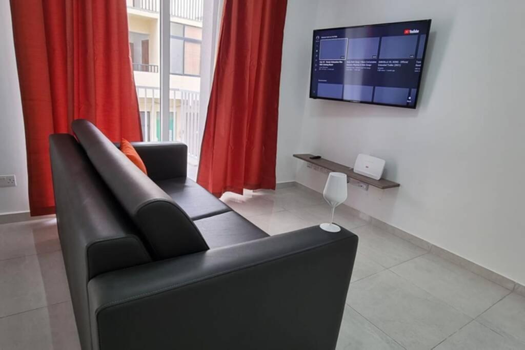 Seaview 2 Double Bedroom Modern Apartment San Pawl il-Baħar Eksteriør bilde